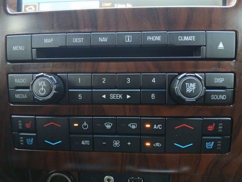 Used 2012 Ford F150 Lariat w/ Lariat Plus Pkg AWD/4WD image 4