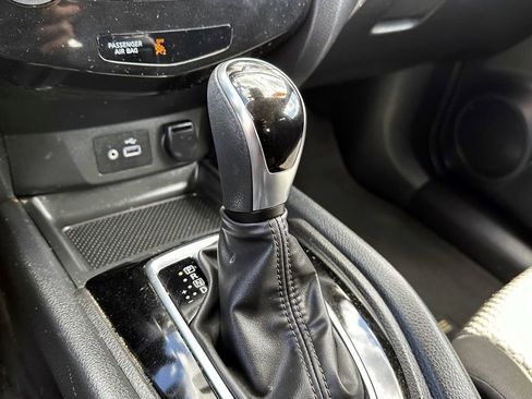 Certified 2022 Nissan Rogue Sport S image 34