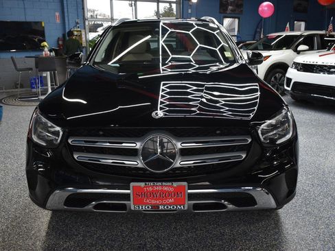 Used 2020 Mercedes-Benz GLC 300 4MATIC w/ Multimedia Package image 11
