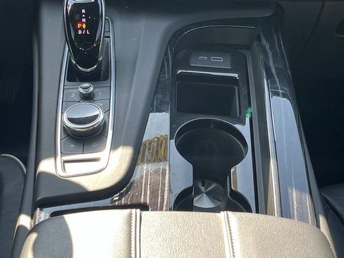 Used 2022 Cadillac Escalade ESV Sport w/ Touring Package AWD/4WD image 17