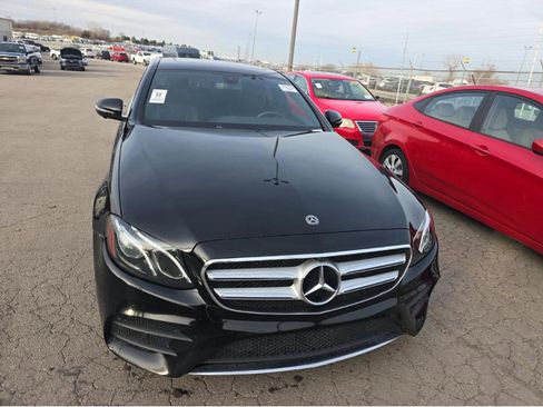 Used 2019 Mercedes-Benz E 300 w/ Premium 1 Package image 8