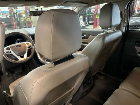 Used 2013 Ford Edge SEL image 18