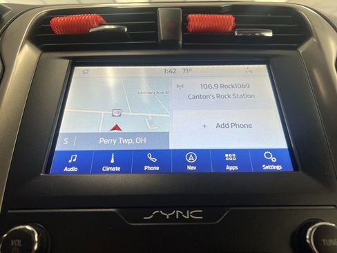 Used 2020 Ford Fusion SE FWD image 28
