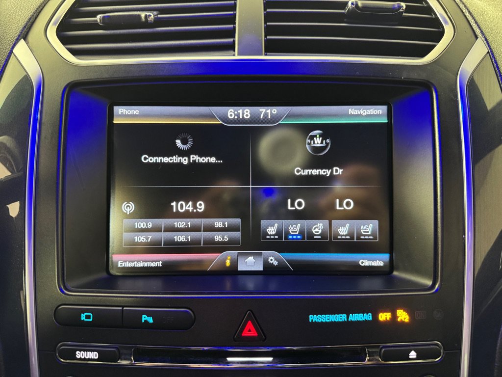 Used 2016 Ford Explorer Sport AWD/4WD image 17