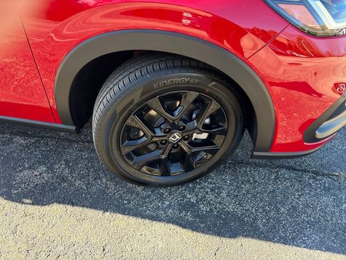 Used 2025 Honda HR-V Sport image 32