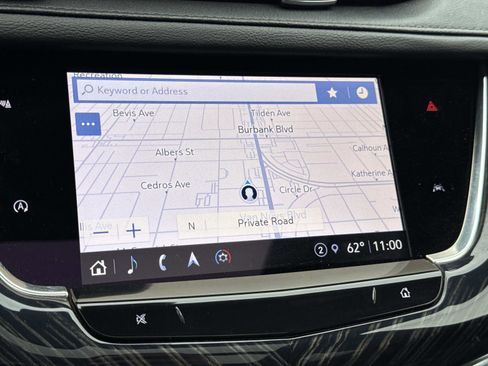 Used 2025 Cadillac XT6 Premium Luxury image 28