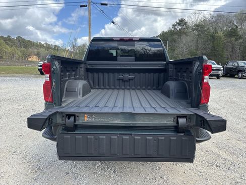 New 2026 Chevrolet Silverado 1500 ZR2 image 26