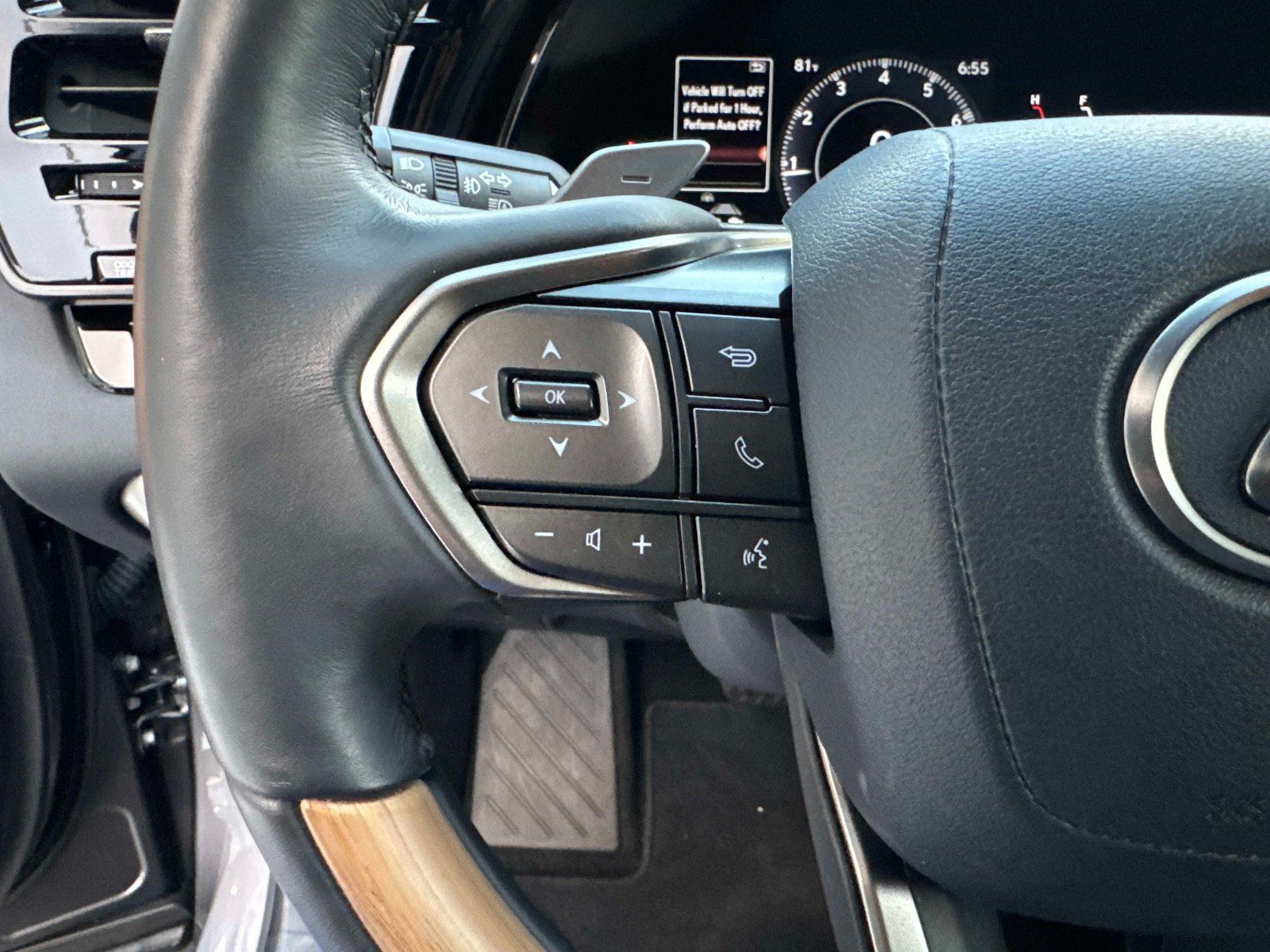 Used 2024 Lexus RX 350 Premium Plus w/ Accessory Package (Z1) FWD image 32