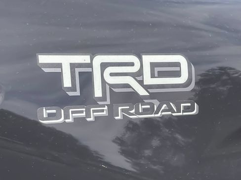 Used 2025 Toyota Tacoma TRD Off-Road AWD/4WD image 37