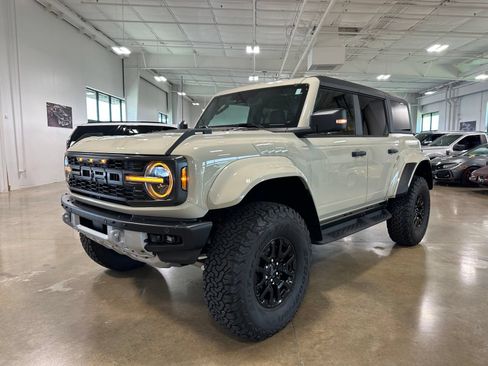 Used 2026 Ford Bronco Raptor AWD/4WD image 3