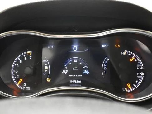 Used 2014 Jeep Grand Cherokee Limited AWD/4WD image 27