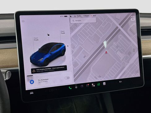 Used 2022 Tesla Model Y Performance AWD/4WD image 21