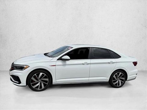 Used 2019 Volkswagen Jetta GLI FWD image 4
