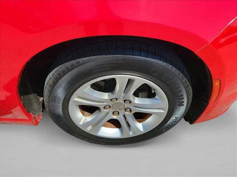 Used 2022 Dodge Charger SXT image 10
