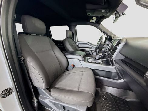 Used 2018 Ford F150 XLT w/ Equipment Group 302A Luxury AWD/4WD image 24