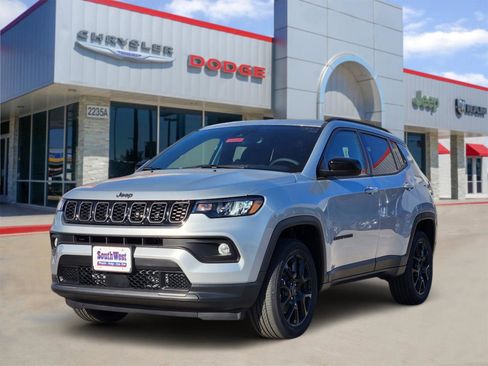 New 2026 Jeep Compass Latitude AWD/4WD image 2