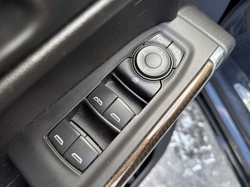 Used 2021 Chevrolet Silverado 1500 LT w/ All Star Edition Plus image 16