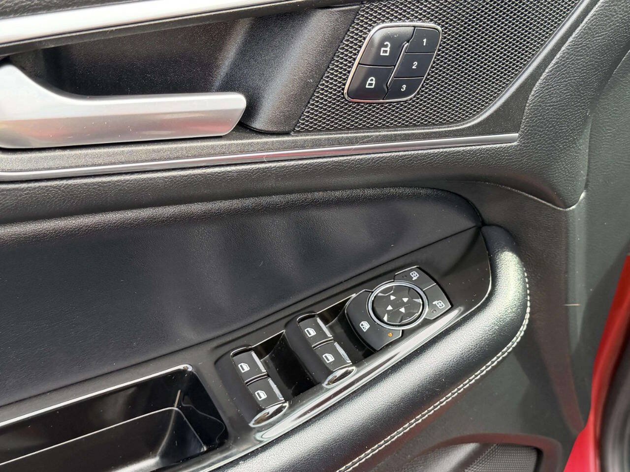 Used 2016 Ford Edge Sport w/ Equipment Group 401A AWD/4WD image 17