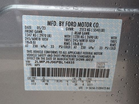 Used 2023 Lincoln Nautilus FWD w/ Premium Package image 15