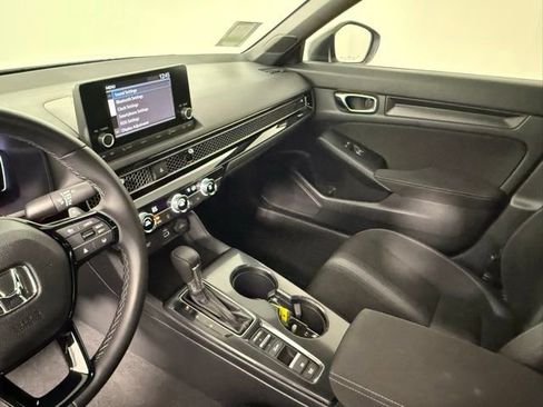 Used 2023 Honda Civic Sport image 27