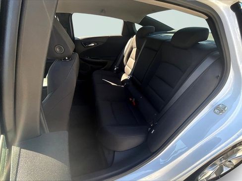 Used 2021 Chevrolet Malibu LT image 22