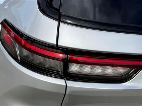 New 2025 Jeep Grand Cherokee L Altitude image 14