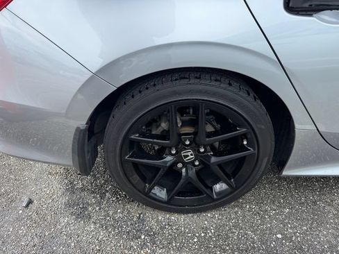 Used 2023 Honda Civic Sport image 12