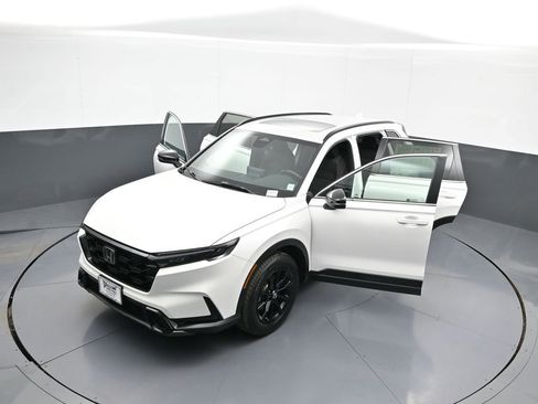 Used 2024 Honda CR-V Sport image 45