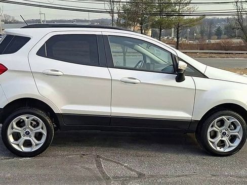 Certified 2022 Ford EcoSport SE w/ SE Convenience Package image 9