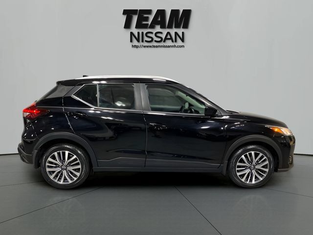 Certified 2023 Nissan Kicks SV FWD image 8