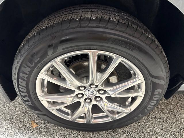 Used 2023 Buick Enclave Premium w/ Experience Buick Package AWD/4WD image 24