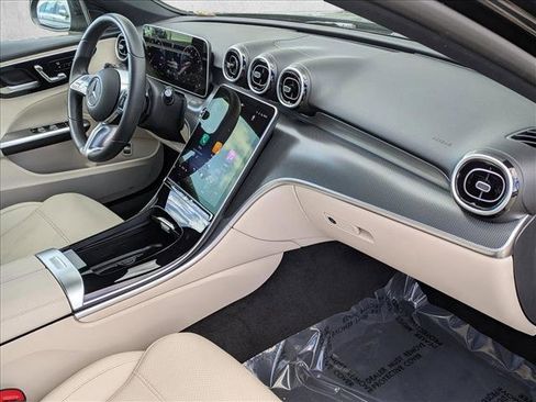 Used 2025 Mercedes-Benz C 300 4MATIC Sedan image 22