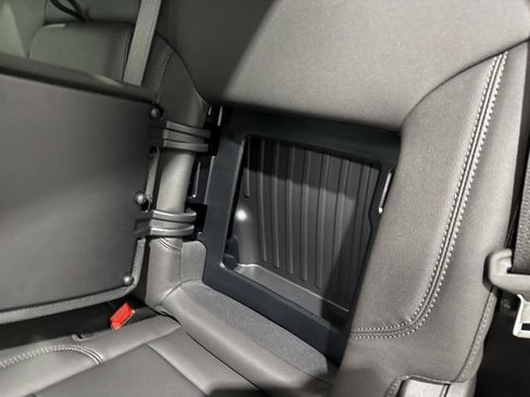 New 2026 Chevrolet Silverado 2500 LT image 13