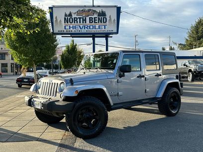 Used 2018 Jeep Wrangler Unlimited Sahara w/ Connectivity Group