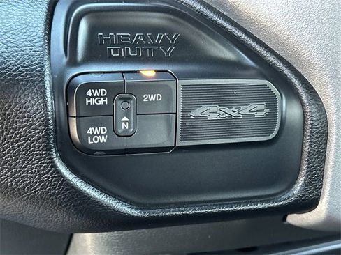 Used 2024 RAM 3500 Big Horn image 29