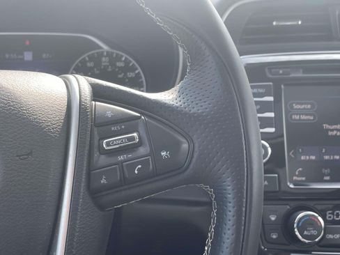 Used 2023 Nissan Maxima Platinum w/ Sport Mat Group FWD image 23