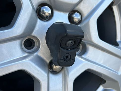 Certified 2020 Jeep Wrangler Sport AWD/4WD image 35