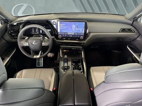 Certified 2026 Lexus TX 500h AWD w/ Technology Package image 14
