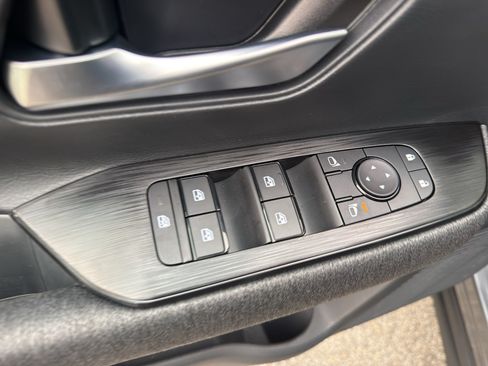 New 2026 Nissan Kicks SV w/ Cold Weather Package AWD/4WD image 12