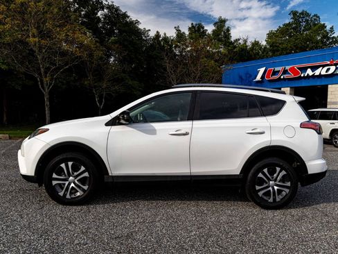Used 2018 Toyota RAV4 LE w/ All Weather Liner Package AWD/4WD image 3