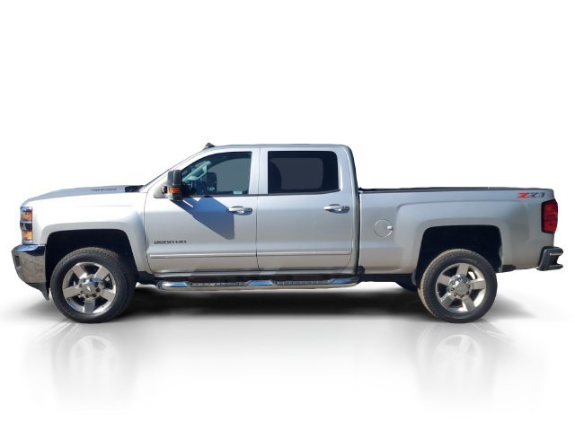 Used 2018 Chevrolet Silverado 2500 LT w/ LT Convenience Package AWD/4WD image 4