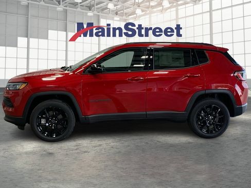New 2026 Jeep Compass Latitude AWD/4WD image 2