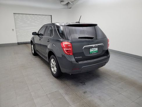 Used 2017 Chevrolet Equinox LS image 5