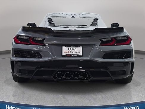 Used 2024 Chevrolet Corvette Z06 image 7