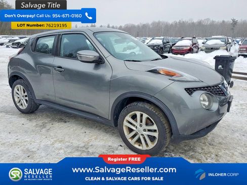Used 2016 Nissan Juke S FWD image 5