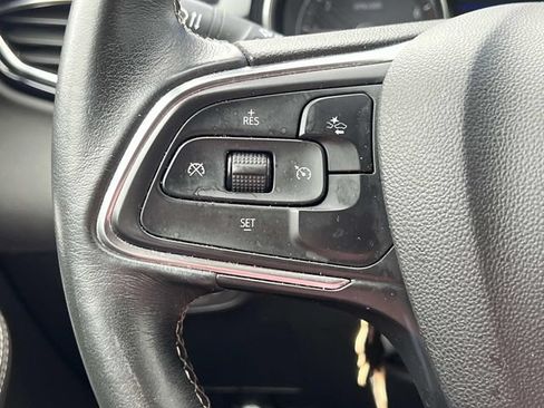 Used 2023 Buick Encore GX Preferred w/ Cold Weather Comfort Package FWD image 14