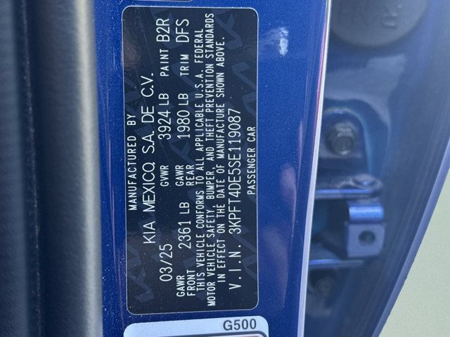 Used 2025 Kia K4 FWD image 34
