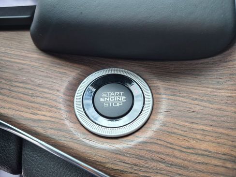 Used 2023 Jeep Grand Cherokee Summit w/ Adv Protech Group IV AWD/4WD image 23