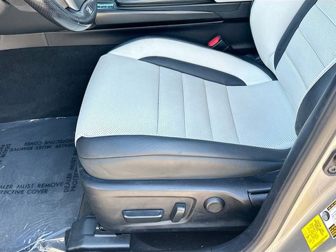 Used 2022 Lexus IS 350 F Sport image 18