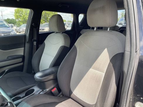 Used 2016 Kia Soul FWD image 16